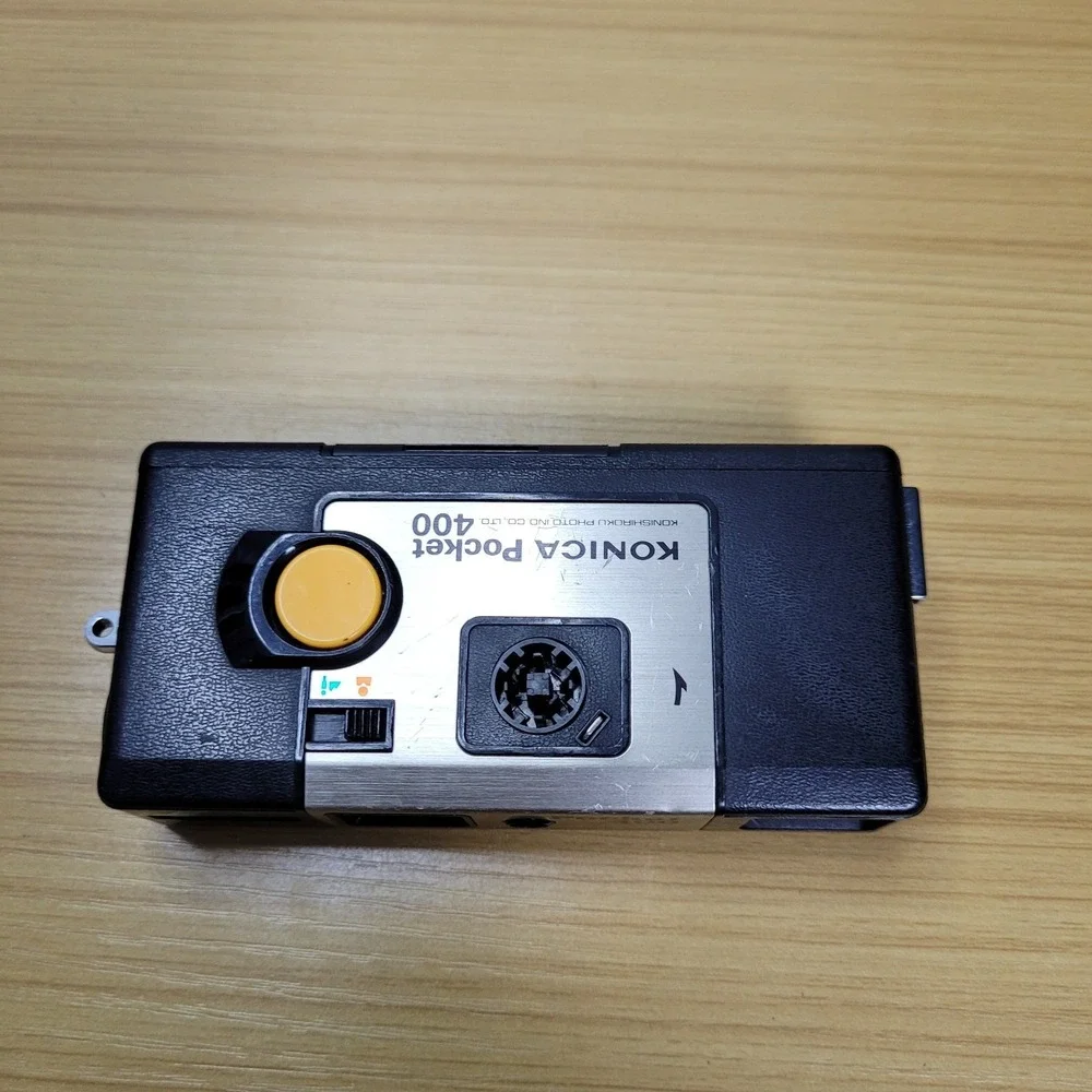 Konica Pocket 400 110 Film Camera Missing‎ Battery Cover For Parts